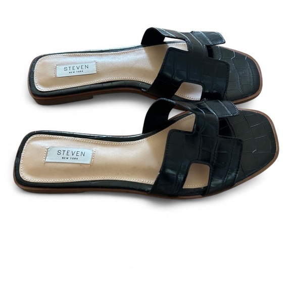 Steven by Steve Madden Black Slide Sandals - Picture 2 of 3